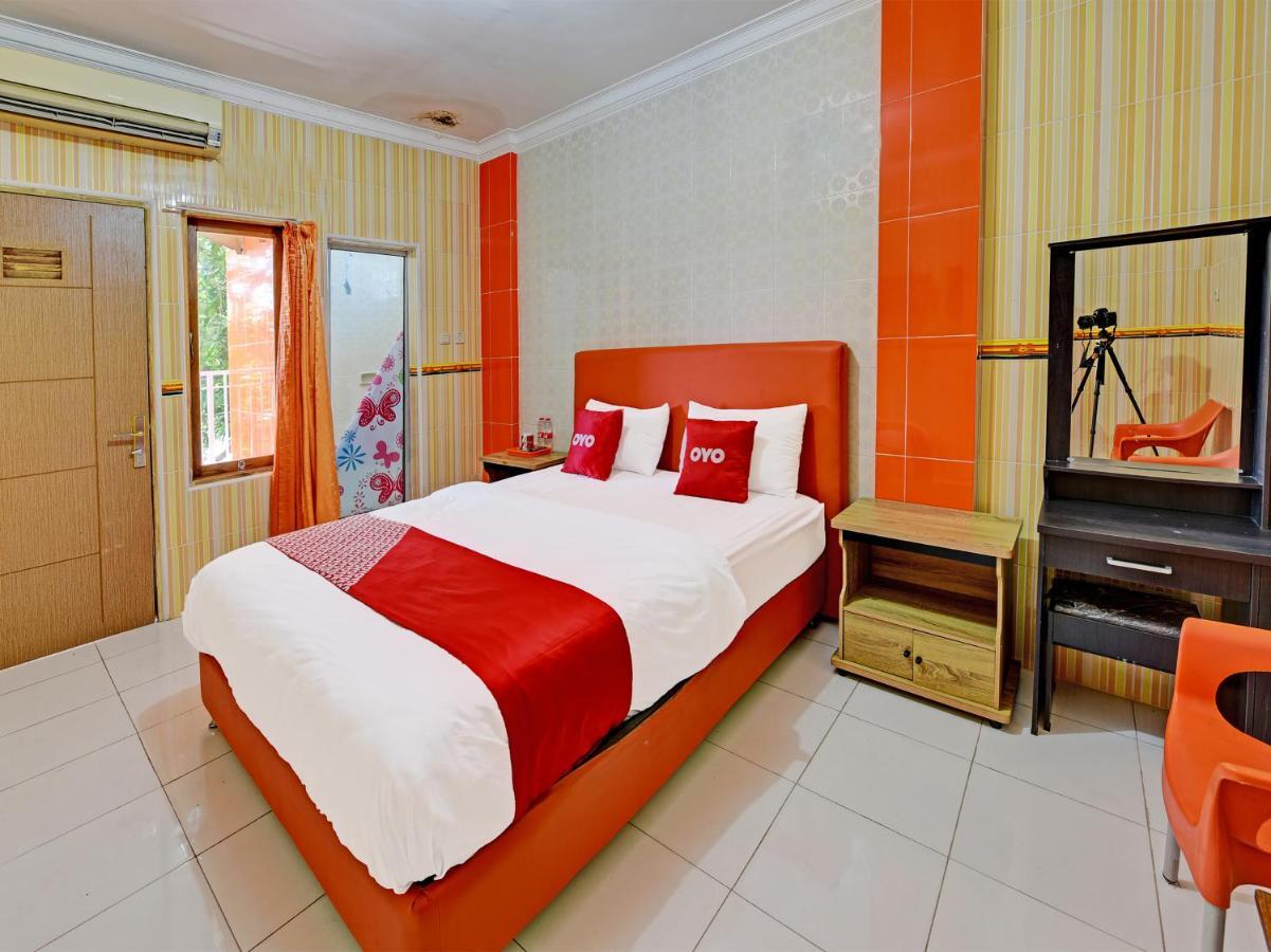 Collection O 91489 Hotel Tanjung Permata Cilacap Bagian luar foto
